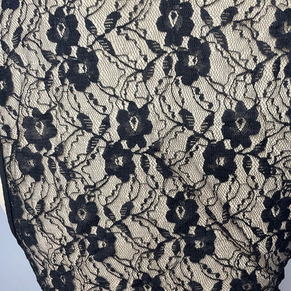 Women’s Band of Gypsies Black Lace Vest - Picture 8 of 8